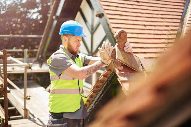 Quick and Trustworthy Emergency Roof Repair Services in Village Green Green Ridge, PA